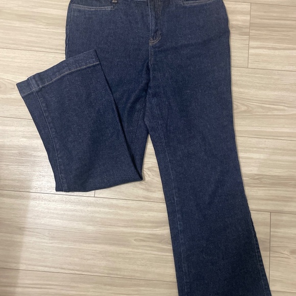 Talbots flare jeans 4P - Picture 4 of 11